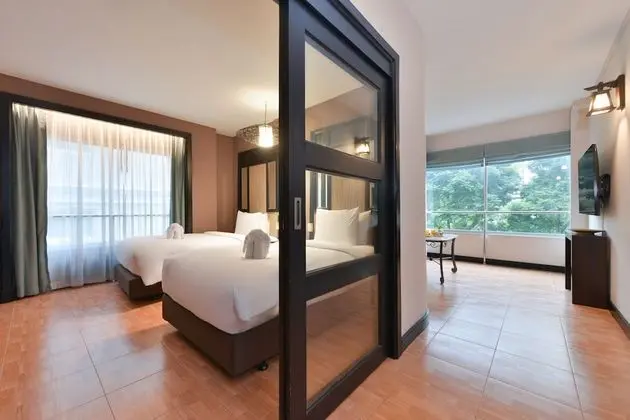 Royal Suite With Breakfast Twin Bed