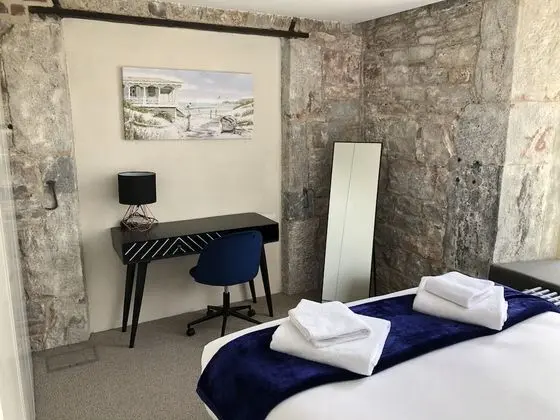 Apart Daire, Banyolu/Duşlu, Marina Manzaralı (22 Mills Bakery)