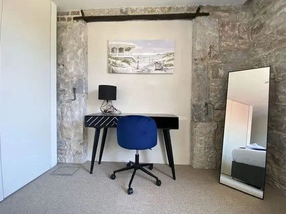 Apart Daire, Banyolu/Duşlu, Marina Manzaralı (22 Mills Bakery)
