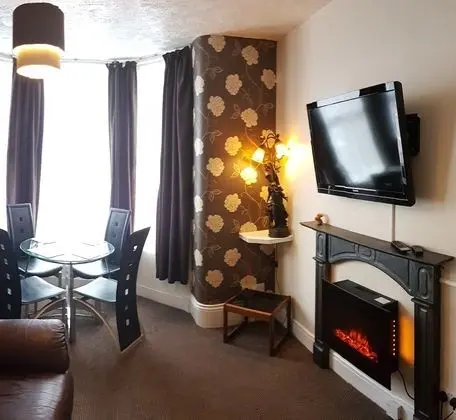 Apart Daire, 2 Yatak Odası (Room 4)