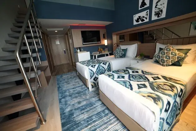 https://imagessl.etstur.com/files/images/hotelImages/TR/51749/l/Royal-Wings-Hotel-Oda-282028.jpg