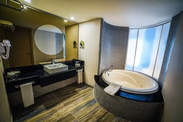 King Suite