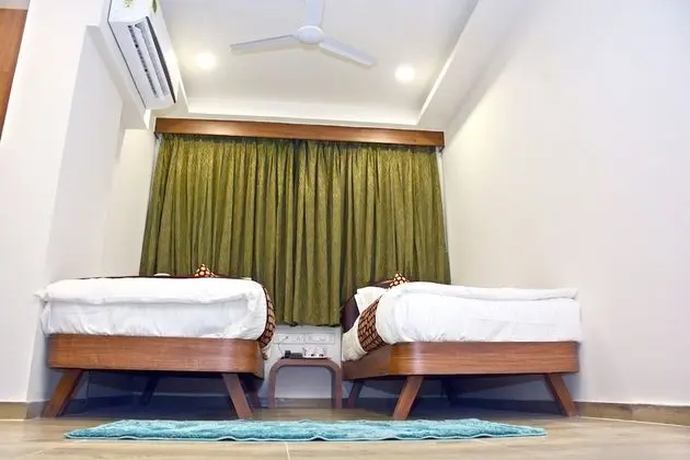 Super Deluxe Room