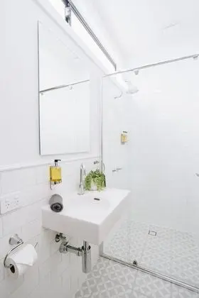 Deluxe Tek Büyük Yataklı Oda, 1 Büyük (Queen) Boy Yatak, Sigara İçilmez, Özel Banyo
