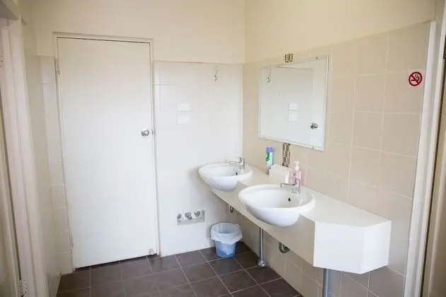 Standard Tek Büyük Yataklı Oda, Ortak Banyo