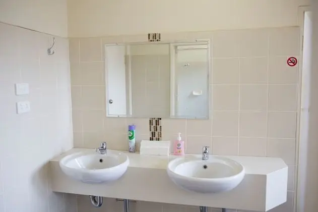Standard Tek Büyük Yataklı Oda, Ortak Banyo