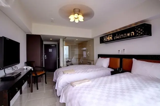 Royal Oda, Sigara İçilmez (Cleaning Every Other Day)