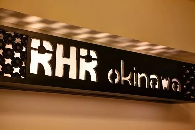 Royal Oda, Sigara İçilmez (Cleaning Every Other Day)