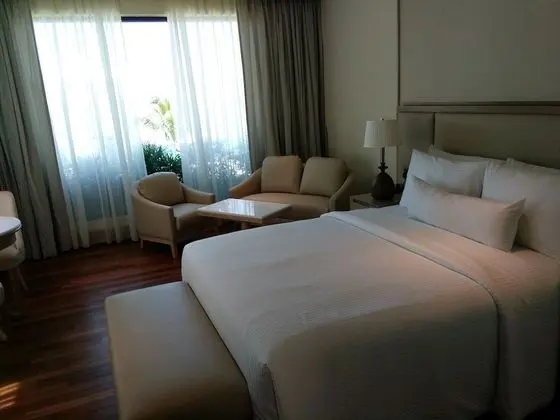 Süit (Ocean (No Balcony))
