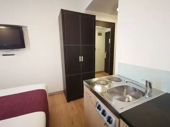 Standard Tek Büyük Yataklı Oda