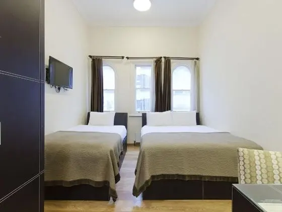 Standard Üç Kişilik Oda