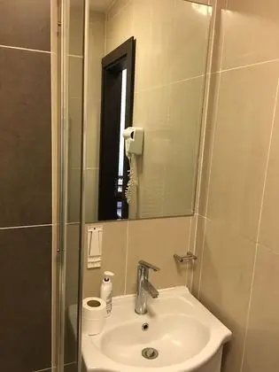 Standard Üç Kişilik Oda