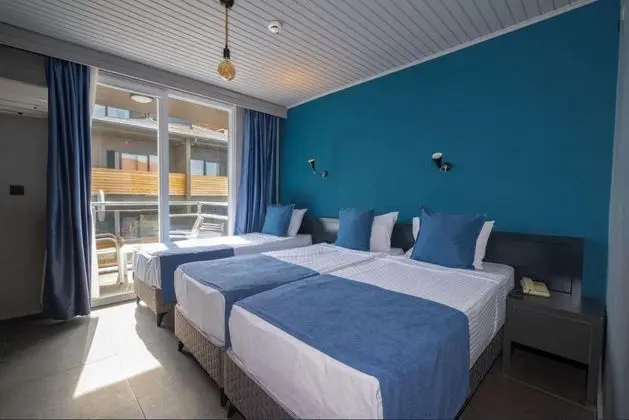 Triple, Balkonlu