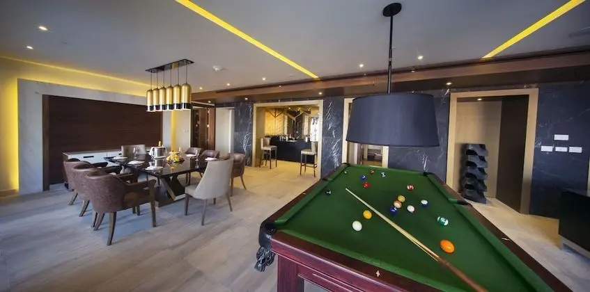Luxury Chairman Two Bedroom Suite Swim Out Diamond Club