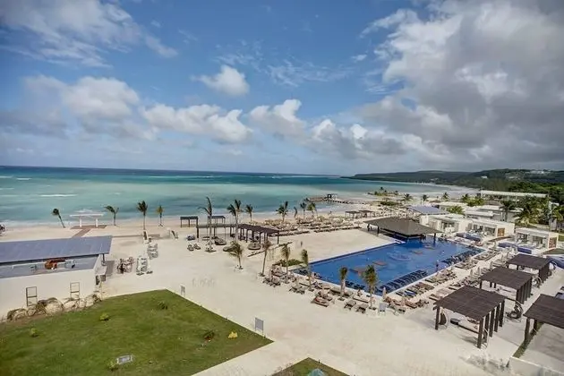 Luxury Junior Suite Ocean View Diamond Club