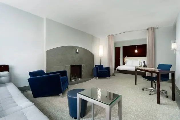 City View Alcove Suite One King Bed