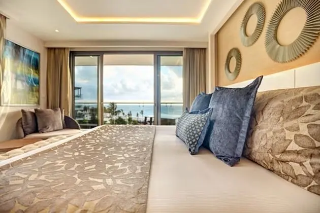 Luxury Presidential Two Bedroom Suite Ocean View