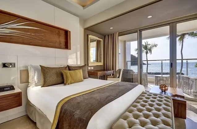 Luxury Chairman Two Bedroom Suite Ocean Front Diamond Club