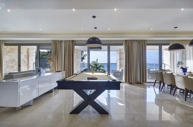 Luxury Chairman Two Bedroom Suite Ocean Front Diamond Club