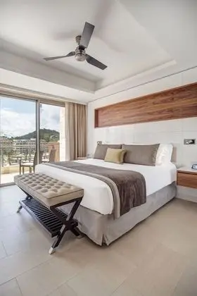 Luxury Presidential one Bedroom ocean view