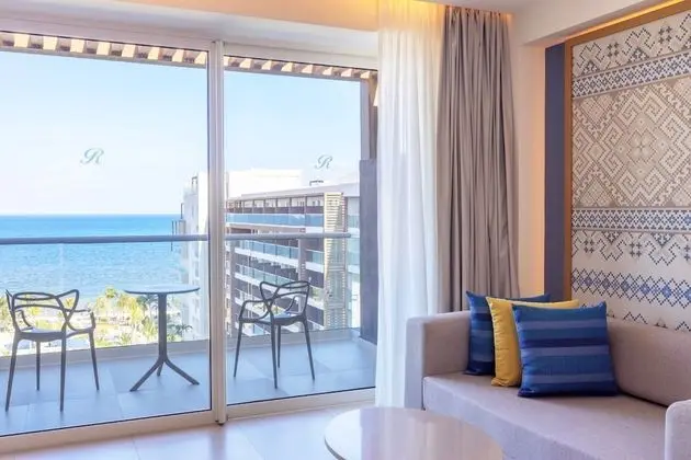 Two Bedroom Luxury Junior Suite Ocean Front Diamond Club