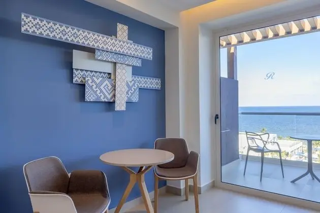 Two Bedroom Luxury Junior Suite Ocean Front Diamond Club