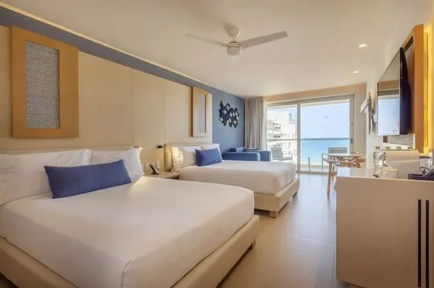Two Bedroom Luxury Junior Suite Ocean Front Diamond Club