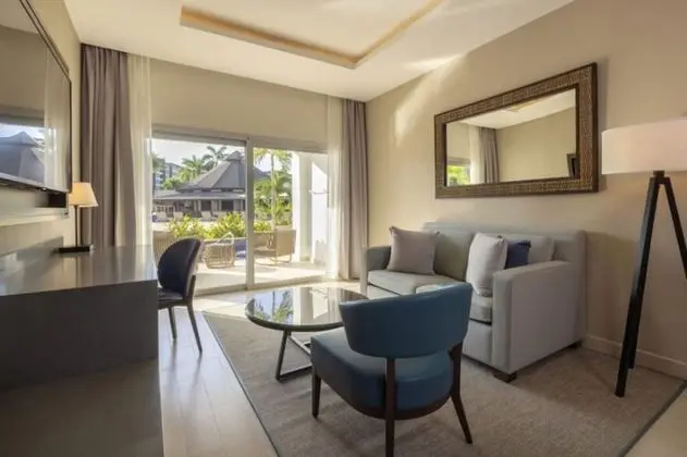 Luxury Presidential Jacuzzi Swim Out Pool View One Bedroom Suite Diamond Club