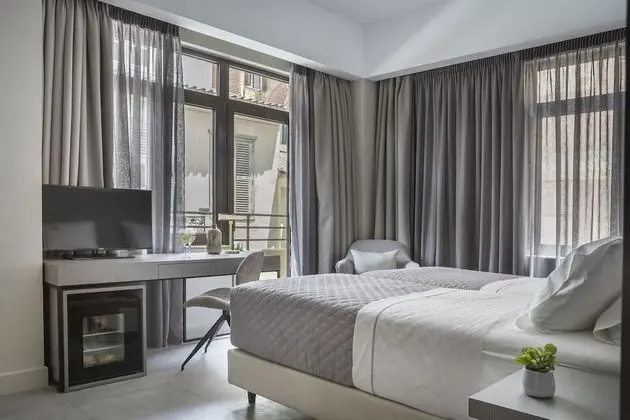 Superior Tek Büyük veya İki Ayrı Yataklı Oda