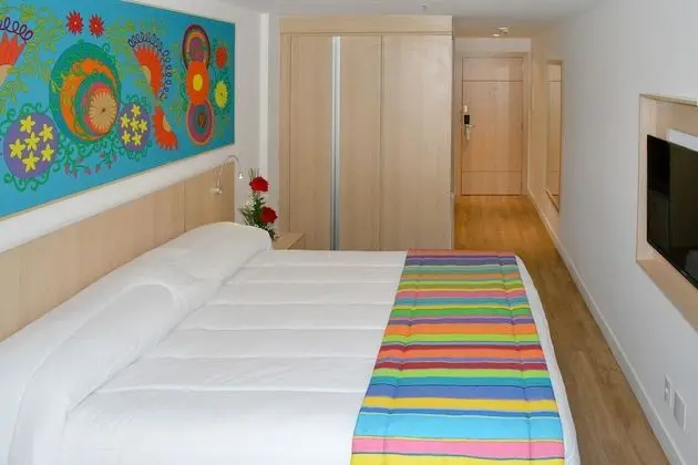 Luxury Tek Büyük Yataklı Oda