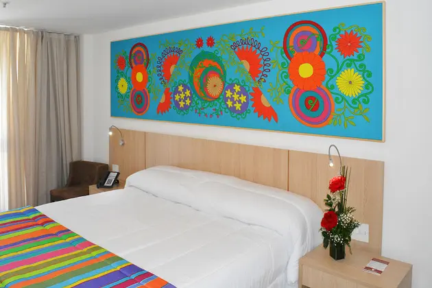 Luxury Tek Büyük Yataklı Oda