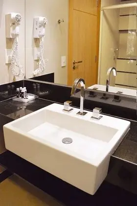 Luxury Tek Büyük Yataklı Oda