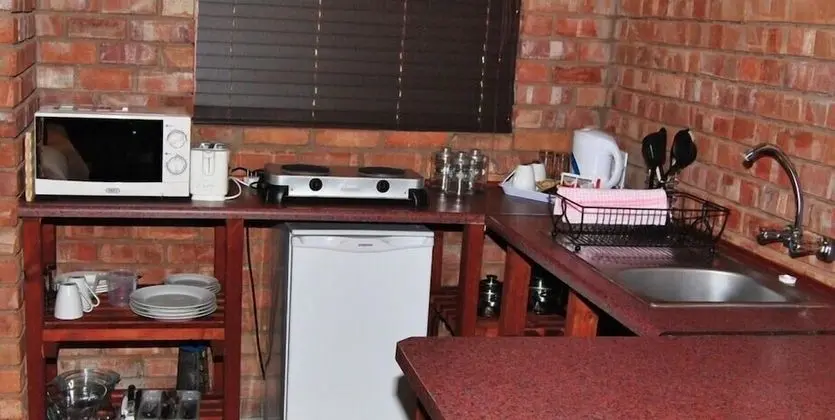 Tek Büyük Yataklı Oda (Self Catering)