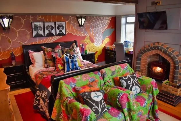 Luxury Oda, 1 En Büyük (King) Boy Yatak, Özel Banyo, Park Manzaralı