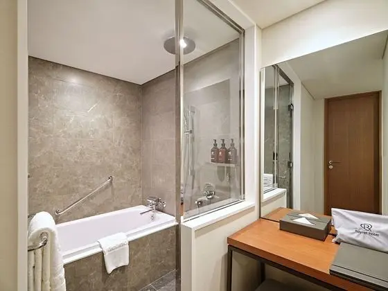 Superior Tek Büyük Yataklı Oda
