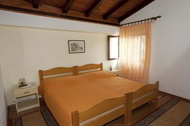 Apart Daire (Roza - 200 m from sea - A2(4+2))