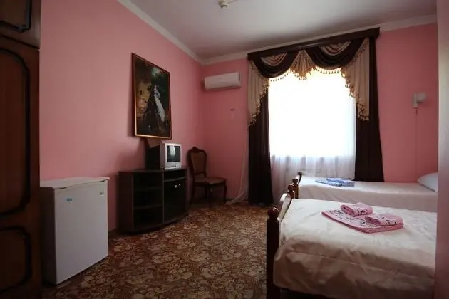 Standard Tek Büyük veya İki Ayrı Yataklı Oda
