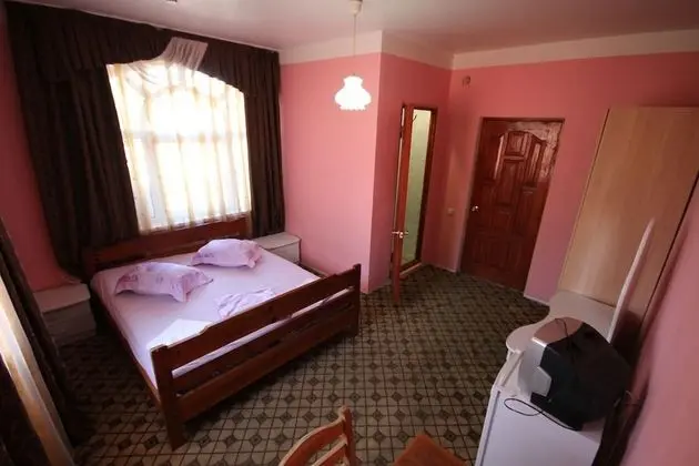 Standard Üç Kişilik Oda