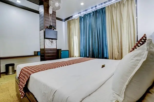 Deluxe Tek Büyük Yataklı Oda, 1 Büyük (Queen) Boy Yatak, Şehir Manzaralı