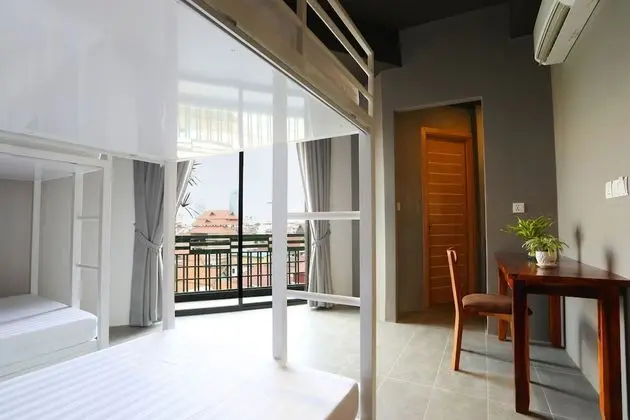 Ortak Ranzalı Oda, Karma Ranzalı Oda (1 Bed in 4-Bed)