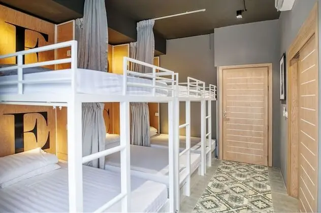 Ortak Ranzalı Oda, Karma Ranzalı Oda (1 Bed in 6-Bed)