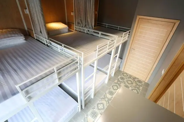 Ortak Ranzalı Oda, Karma Ranzalı Oda (1 Bed in 6-Bed)