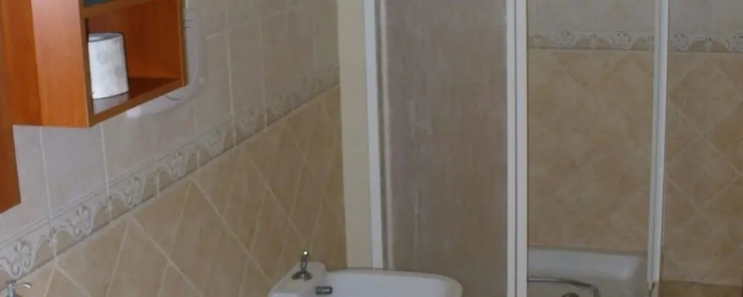 Classic Üç Kişilik Oda, Banyolu/Duşlu