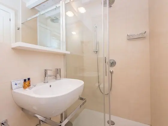 Apart Daire, 3 Yatak Odası, Balkon, Şehir Manzaralı