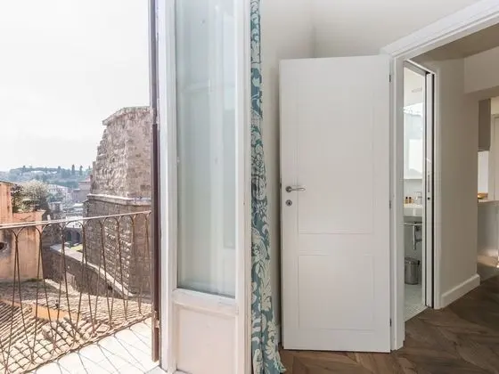 Apart Daire, 3 Yatak Odası, Balkon, Şehir Manzaralı