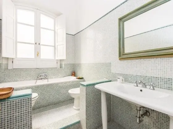 Apart Daire (4 Bedrooms)