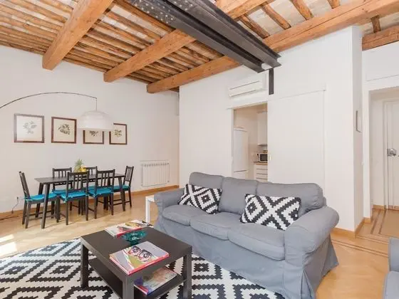 Apart Daire, 2 Yatak Odası