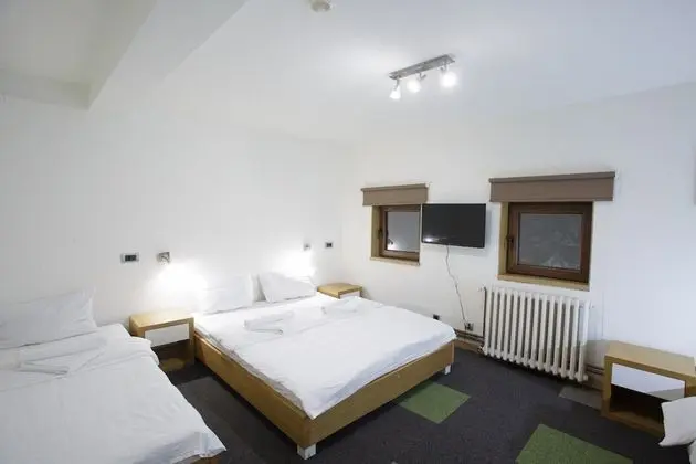 Standard Dört Kişilik Oda