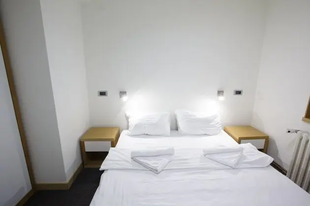 Standard Üç Kişilik Oda