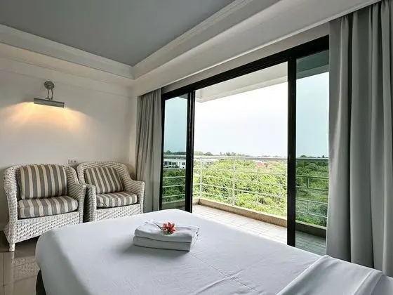 Superior Twin Room Only